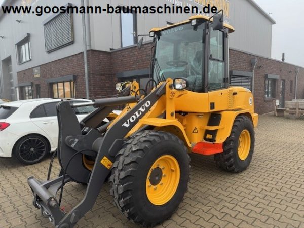 Volvo L30 G – Bild 2