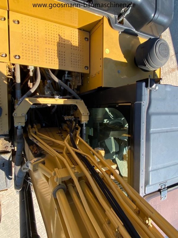 CAT 323E – Bild 15