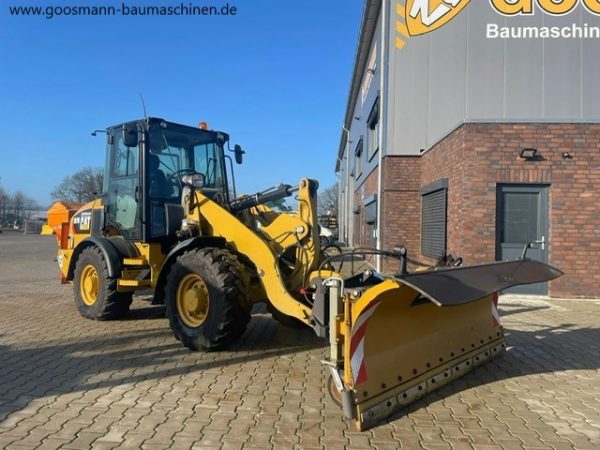 CAT 907M