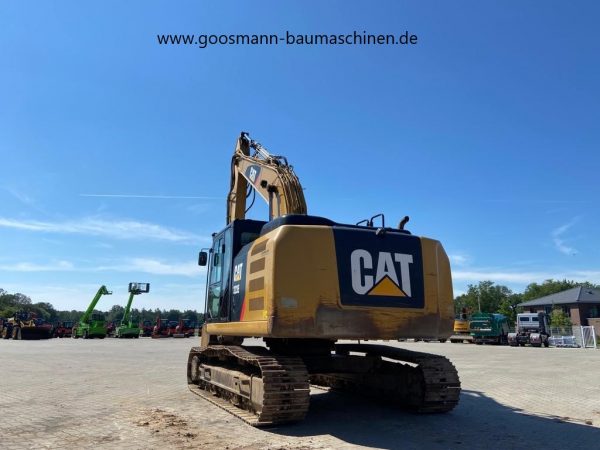 CAT 323E – Bild 2