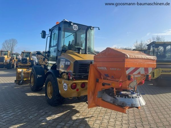 CAT 907M – Bild 4