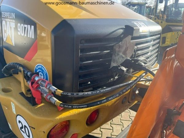 CAT 907M – Bild 15