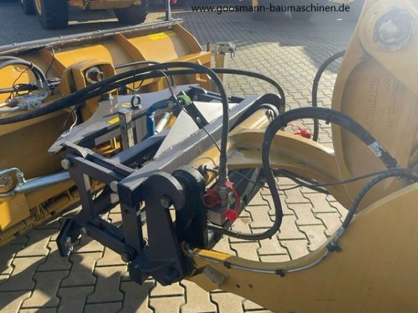 CAT 907M – Bild 13