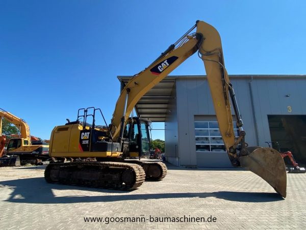 CAT 323E