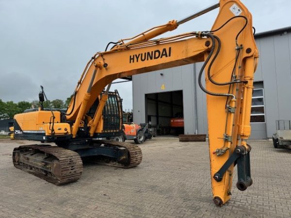 Hyundai R250NLC-9 – Bild 7