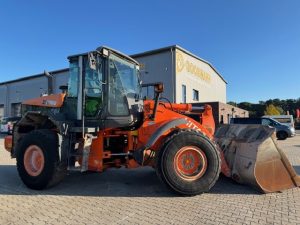 Hitachi ZW180