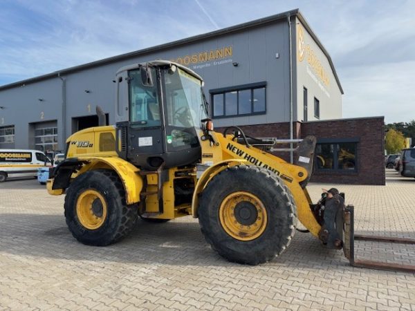 New Holland W110B - Image 8
