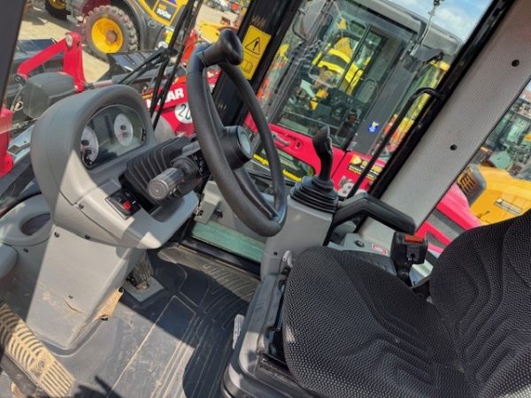 Yanmar V100-5 – Bild 9