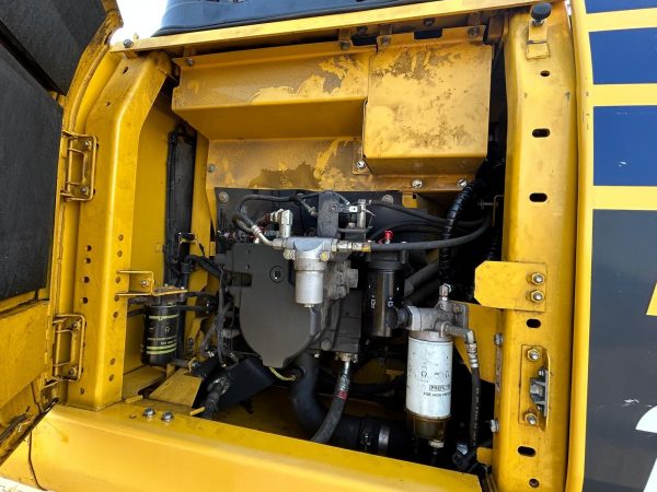 Komatsu PC 210 LC-11 – Bild 12
