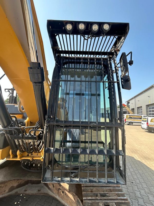 CAT 320 EL – Bild 14