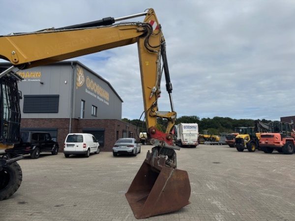 CAT M 318 F – Bild 4