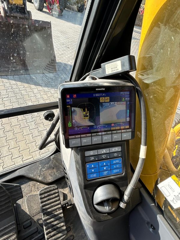 Komatsu PC 210 LC-11 – Bild 18