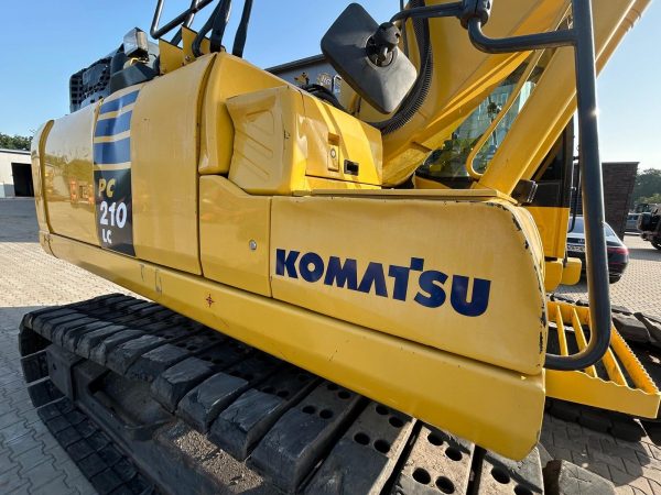 Komatsu PC 210 LC-11 – Bild 6
