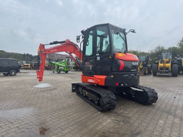 Kubota U50-5