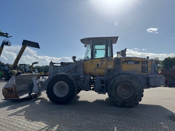 Komatsu WA250-5 – Bild 3
