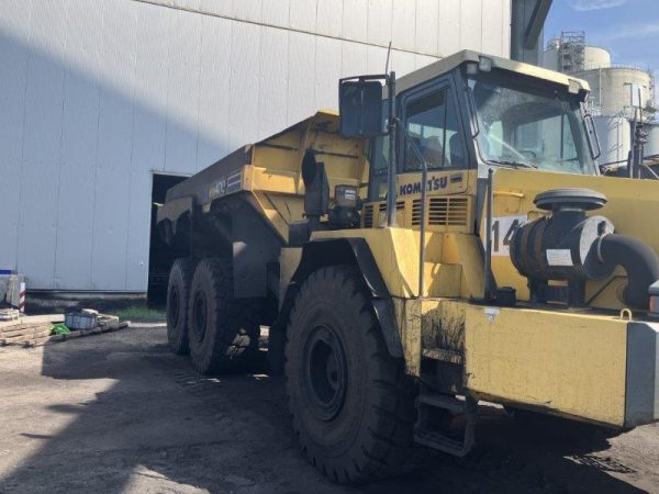 Komatsu HM400-1 – Bild 18
