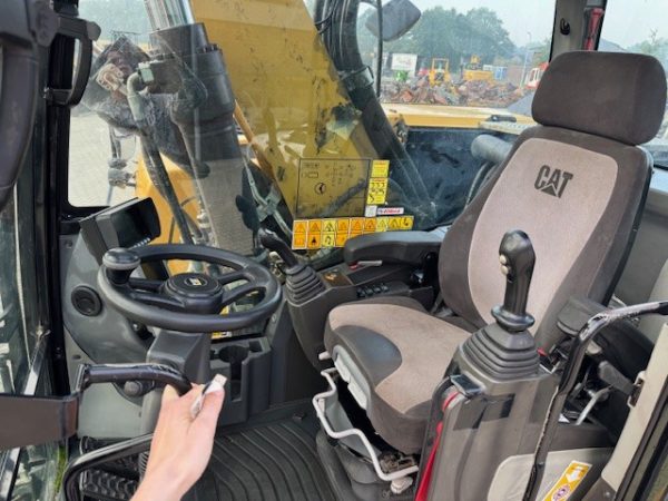 CAT M320 F Breitreifen – Bild 14