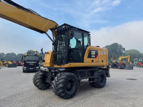 CAT M320 F Breitreifen – Bild 4