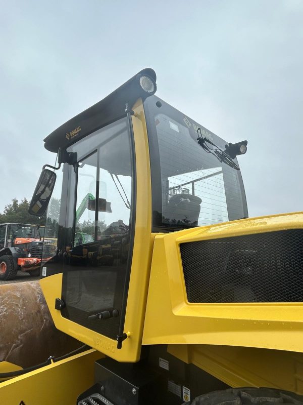 Bomag BW211D-5 – Bild 15